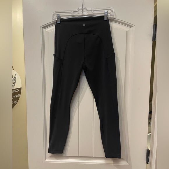 Women’s workout Athleta leggings - Picture 5 of 6